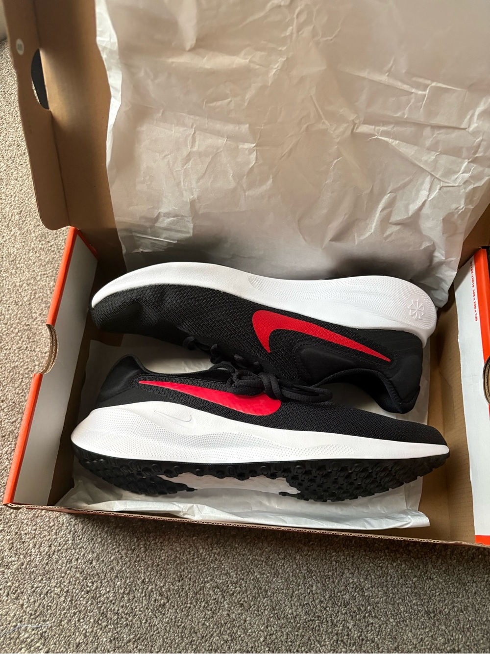 nwt Nike Mens Sneakers